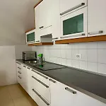Gaja Apart-hotel 3*