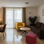 Gaja Aparthotel