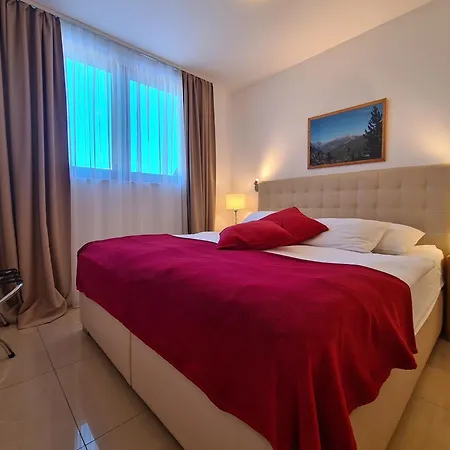 Gaja Aparthotel Bled