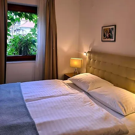 Apart Otel Gaja 3*