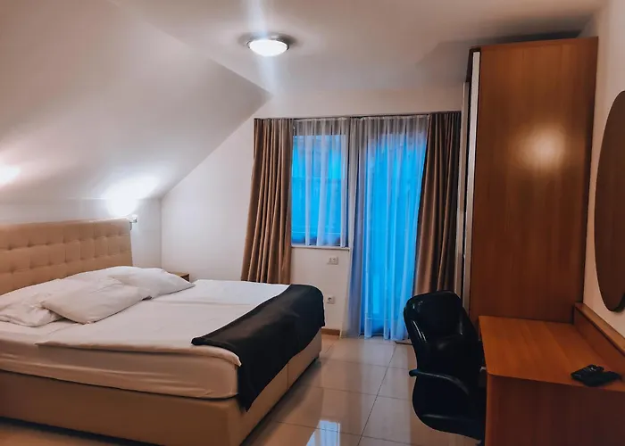 Gaja Aparthotel 3*